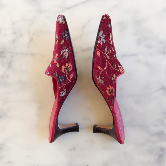 M by Marinelli Multicolor Floral Jacquard Leather Sole Mules with 2.5" Heel. - Picture 4 of 6